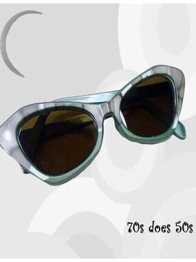 Retro Cateye Green Retro Marble Look Sunglasses - 50s via 70s